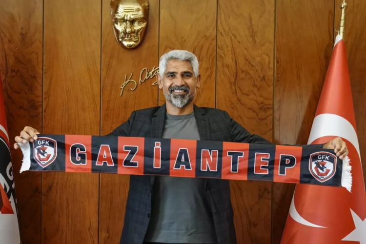 İsmet Taşdemir Süper Lig'e geri döndü