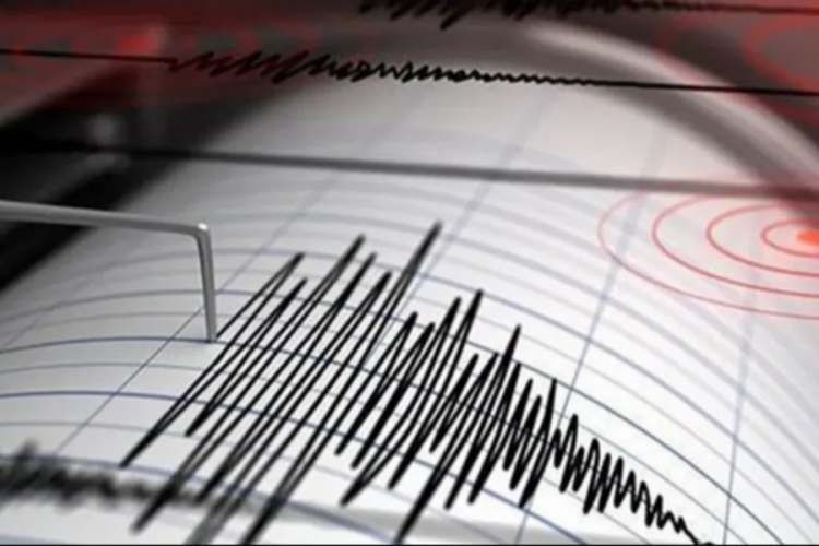 Akdeniz'de korkutan deprem