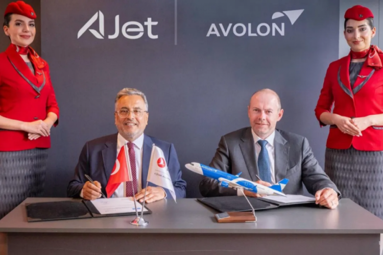 AJet filosuna 14 adet Airbus A321neo alıyor