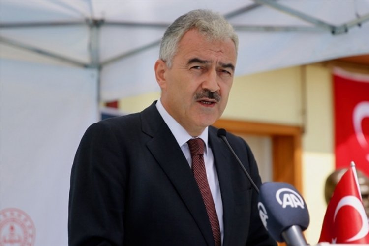 Bursa Valisi Ayyıldız, Sahil Güvenlik Komutanlığının kuruluş yıl dönümünü kutladı