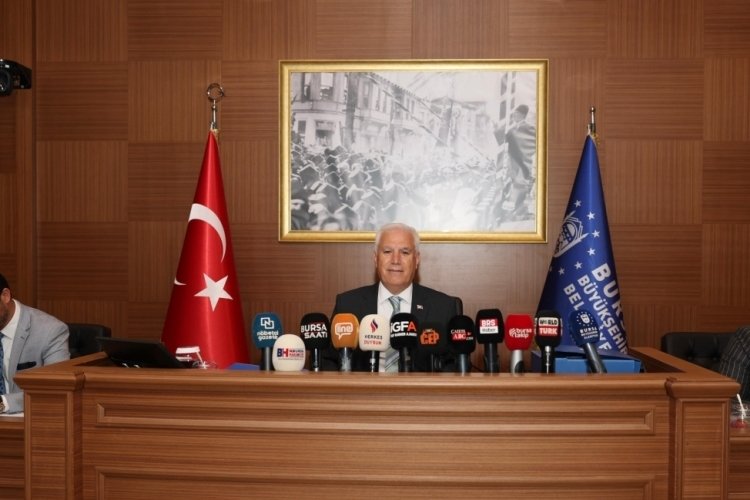 Bursa'da çarşı ve sahilde seyyar satıcıya geçit yok