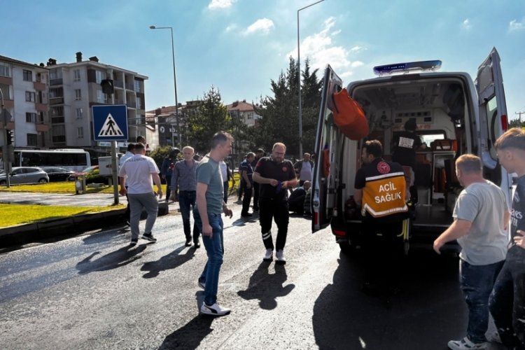 Otobüsün çarptığı yaşlı adam hayatını kaybetti