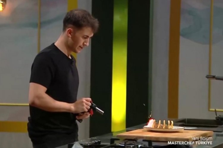 MasterChef'te böylesi görülmedi! Neredeyse kaşık atıyorlardı