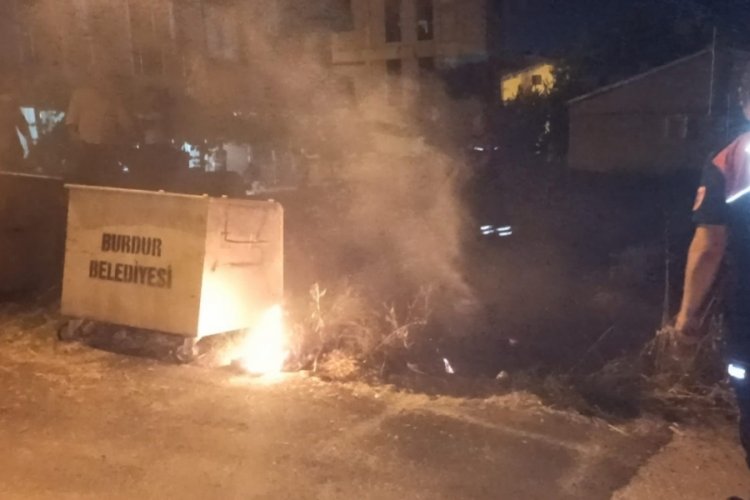 Boş arazide çıkan yangın büyümeden söndürüldü