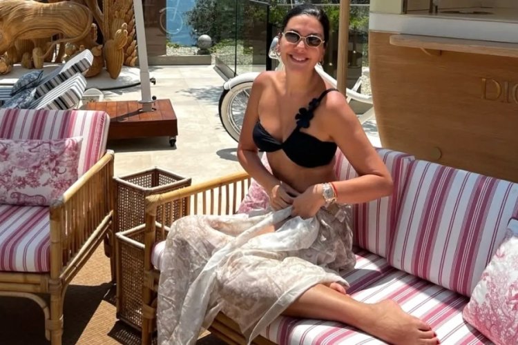 25 kilo veren Bergüzar Korel yaza fit girdi! Bikinili poz verdi