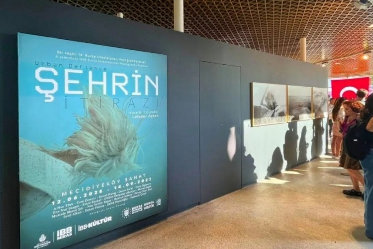 Bursa Uluslararası Fotoğraf Festivali'ndeki eserler, İstanbullularla buluştu