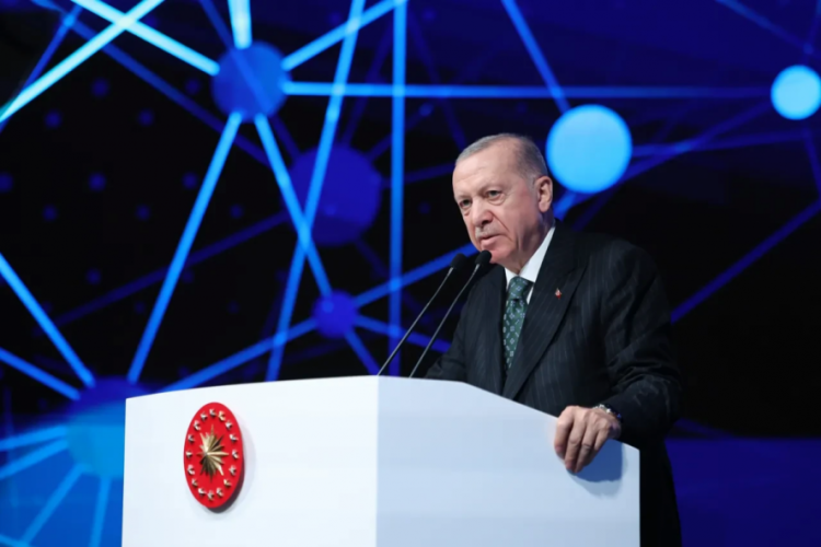 Cumhurbaşkanı Erdoğan veri güvenliği için alınacak tedbiri duyurdu