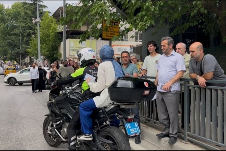 Bursa'da okulları karıştırınca polis okula böyle yetiştirdi