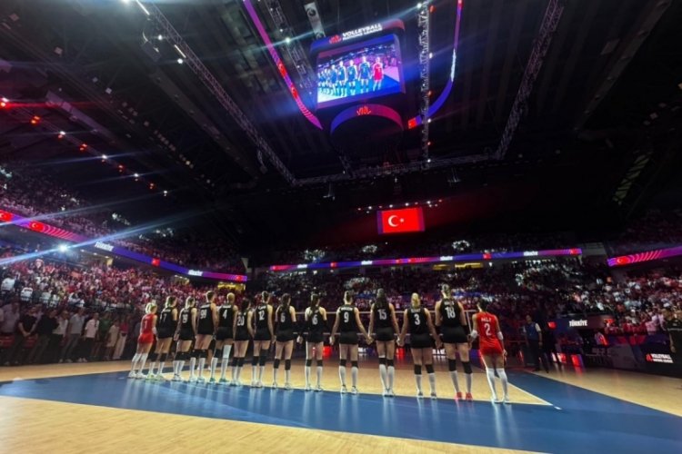 VNL'de fırtına gibi esiyoruz! Sultanlar durdurulamıyor