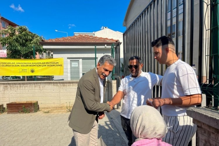 Gemlik Belediyesi'nden sınav maratonuna destek  