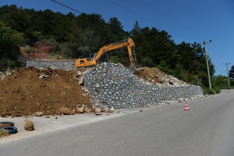 Uludağ yolunda kaçak yapılara izin yok