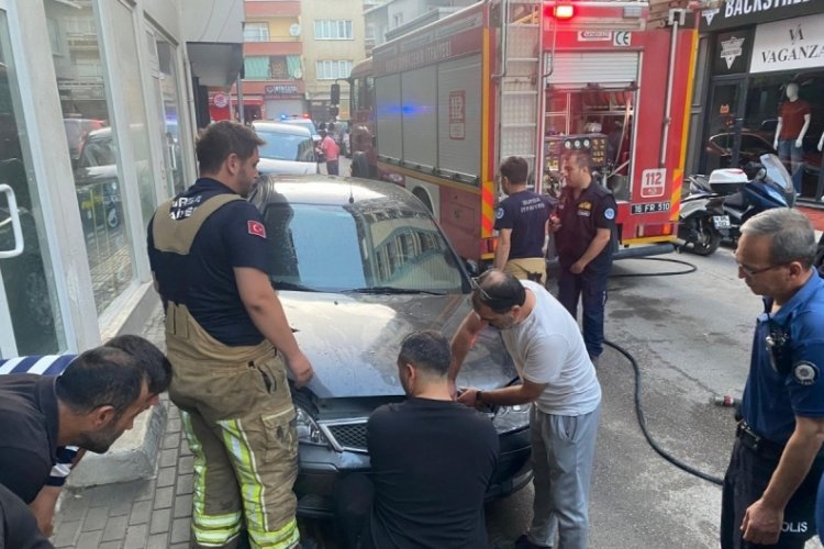 Bursa sokaklarında panik anları! Kimse sebebini anlayamadı
