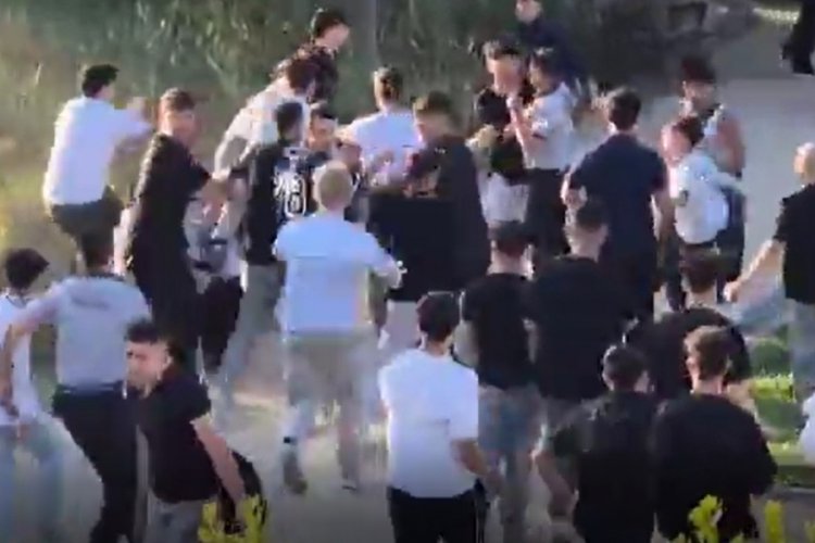 Bursa'nın merkezindeki park fena karıştı! Tekme tokat kavga...