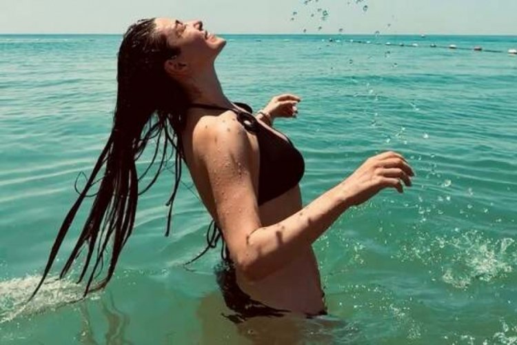 Aslıhan Güner, Antalya'da yazı karşıladı