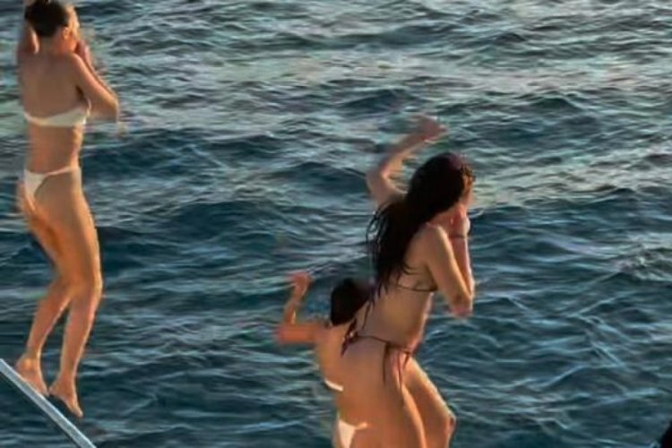 Kız kıza tatil modasına onlar da uydu