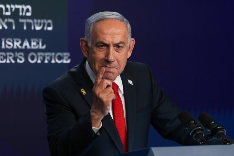 Netanyahu: İran'ın nükleer programını çökerttik