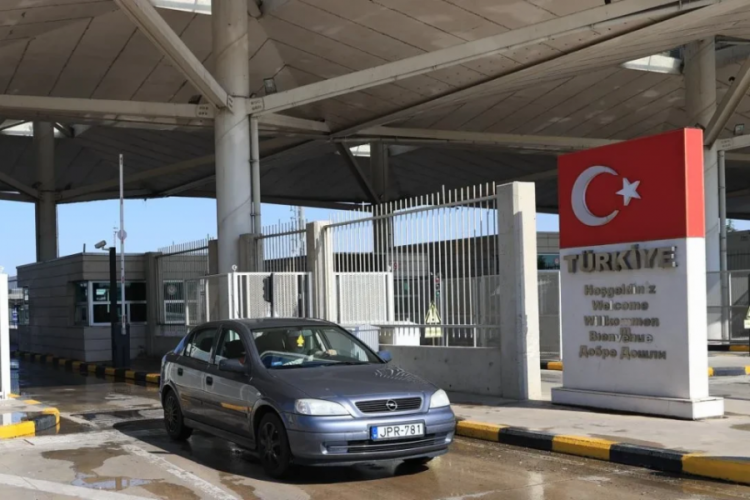 Gurbetçilerin vatan hasreti sona eriyor! Akın akın geliyorlar