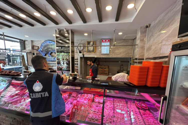 Bursa'da zabıtadan kasap ve sakatatçılara denetim