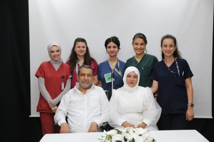Tedavi gördüğü hastanede ikinci baharını yaşadı