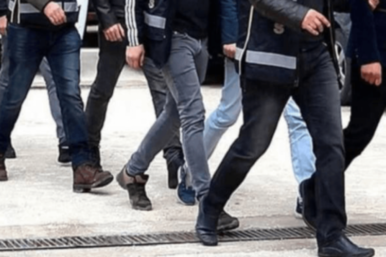 Samsun'daki uyuşturucu operasyonunda 4 kişi yakalandı