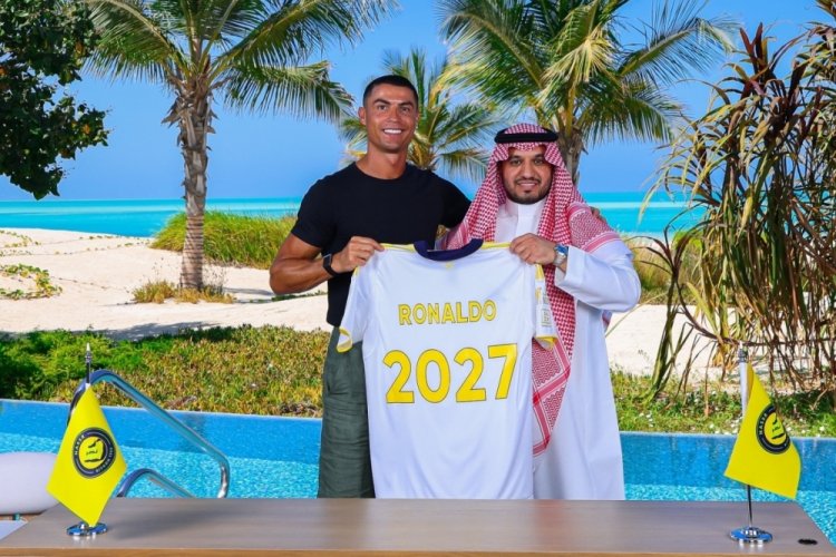 Cristiano Ronaldo, 2027 yılına kadar Al Nassr'da