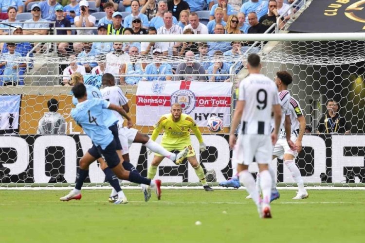 Manchester City, Juventus'u paramparça etti
