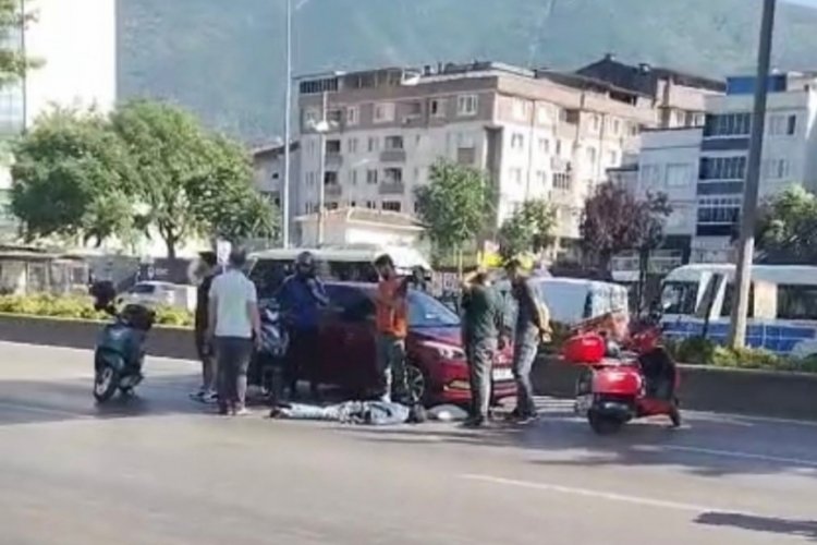 Bursa'nın ana arterinde feci kaza! Üst geçit ihlali pahalıya patladı...