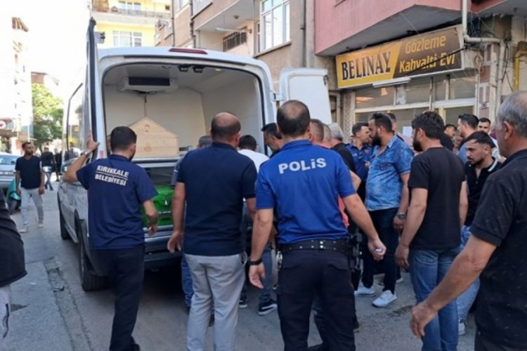 "Kanepeden düştü" dediler, cinayet çıktı!