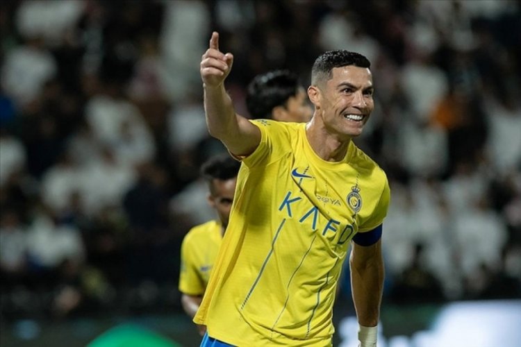 Cristiano Ronaldo'dan futbol dünyasını ikiye bölecek açıklama