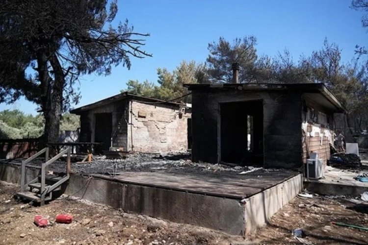 Tadilat yapacağım diye bütün mahalleyi yaktı