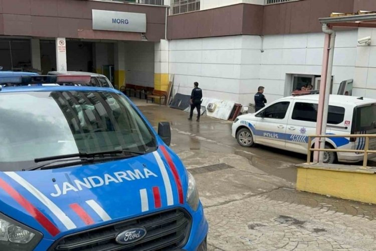 Torununu kurtarmak isterken hayatını kaybetti