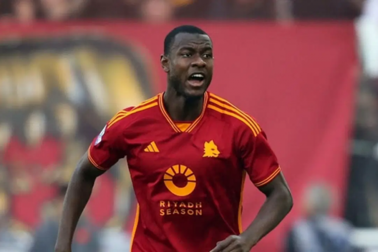 Galatasaray'dan stoper operasyonu