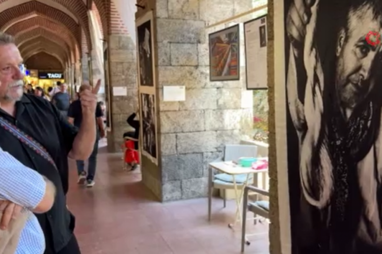 Bursa'da ipekböceğinin hikayesi sergileniyor