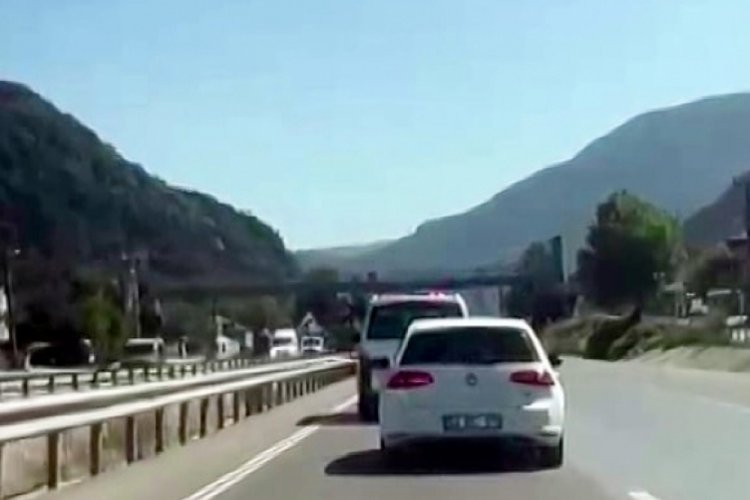 Sirenleri umursamadı, orman yangına giden ekibe yol vermedi
