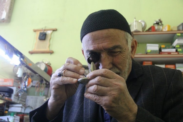 Yarım asırdır zamanı ayarlıyor