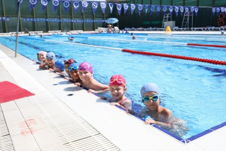 Bursa Büyükşehir Yaz Spor Okulları'nda eğitimler başladı