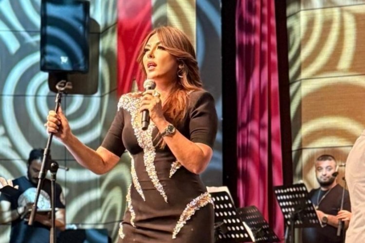  Anne acısından sonra ilk konser