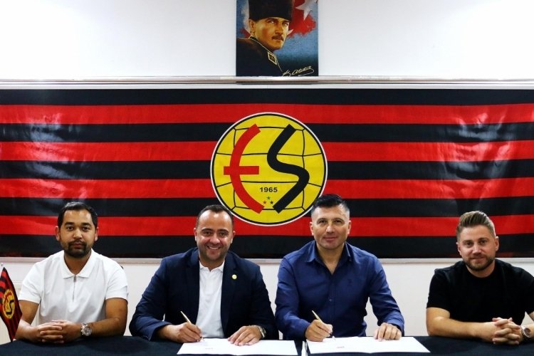 Eskişehirspor'un yeni teknik direktörü belli oldu 