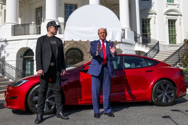 'Trump' etkisi sürüyor! Tesla'da düşüş devam ediyor