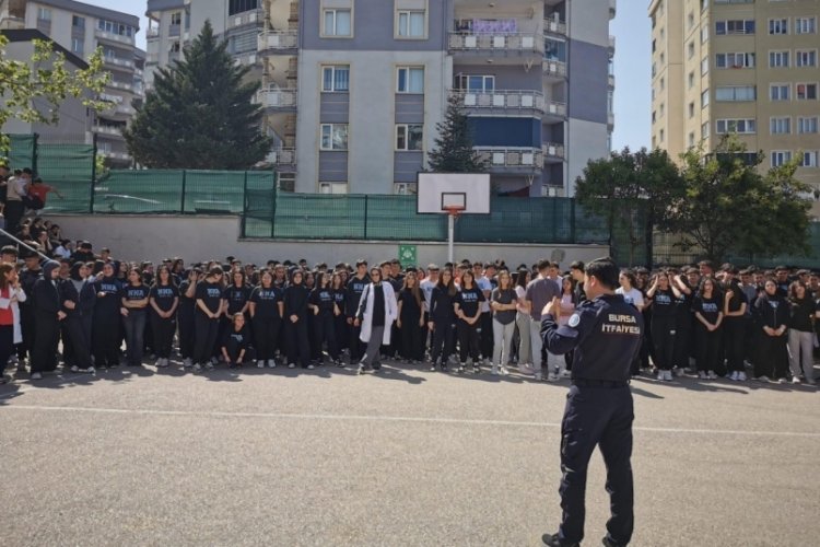 Bursa İtfaiyesi'nden 183 bin öğrenciye yangın güvenliği eğitimi
