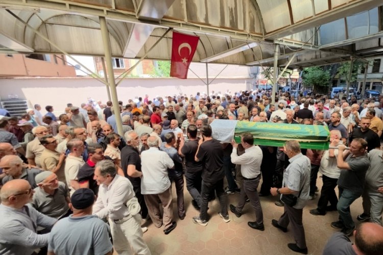 İş insanına Bursa'da acı veda! Haberi duyan cenazeye koştu