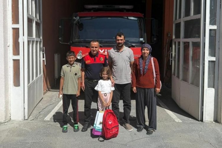 Kendi küçük yüreği büyük! Koca bir köyü yanmaktan kurtardı...