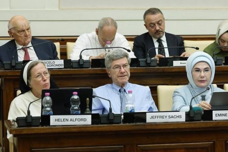 Emine Erdoğan, Vatikan'da 'Kardeşlik Temelli Ekonomi: Etik Çok Taraflılık' konferansına katıldı