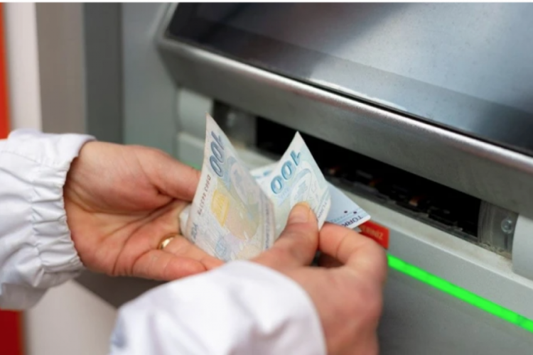 ATM'den para çekimi için yeni dönem! Limit arttı