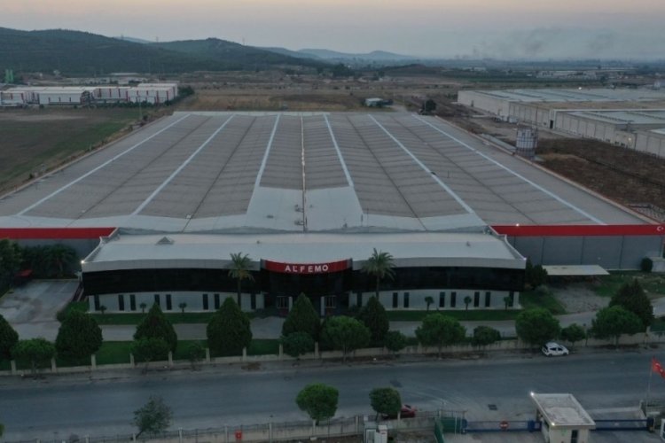 Türkiye'nin en büyük mobilya üreticisi satıldı!
