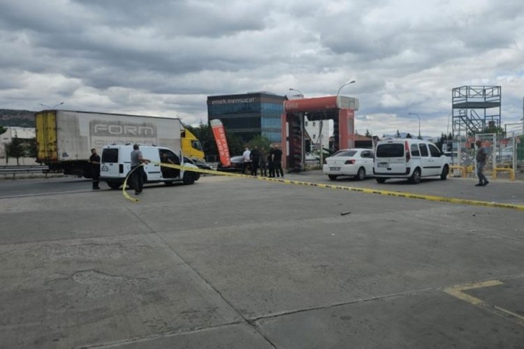 Kavgada silahla yaralanan şahıs hayatını kaybetti