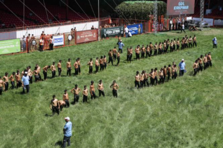 664. Tarihi Kırkpınar Yağlı Güreşleri başladı