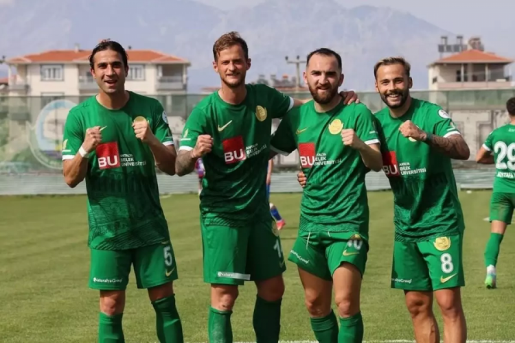 Türk futbolunda bir ilk yaşandı! Kulübün tamamı yabancı yatırımcıya satıldı
