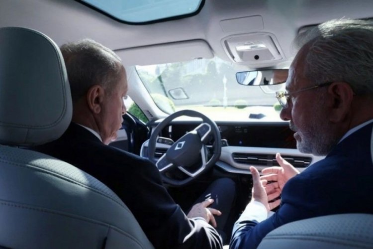 Cumhurbaşkanı Erdoğan test etti: Bursalı Togg yeni modeliyle yola çıkıyor