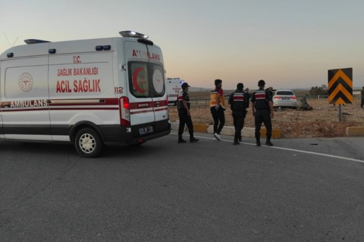 Karaman'da iki otomobil çarpıştı: 5 yaralı